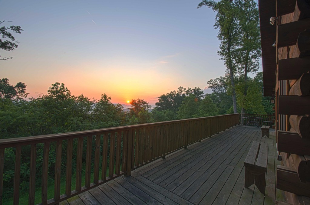 Stanton, Ky cabin sunrise